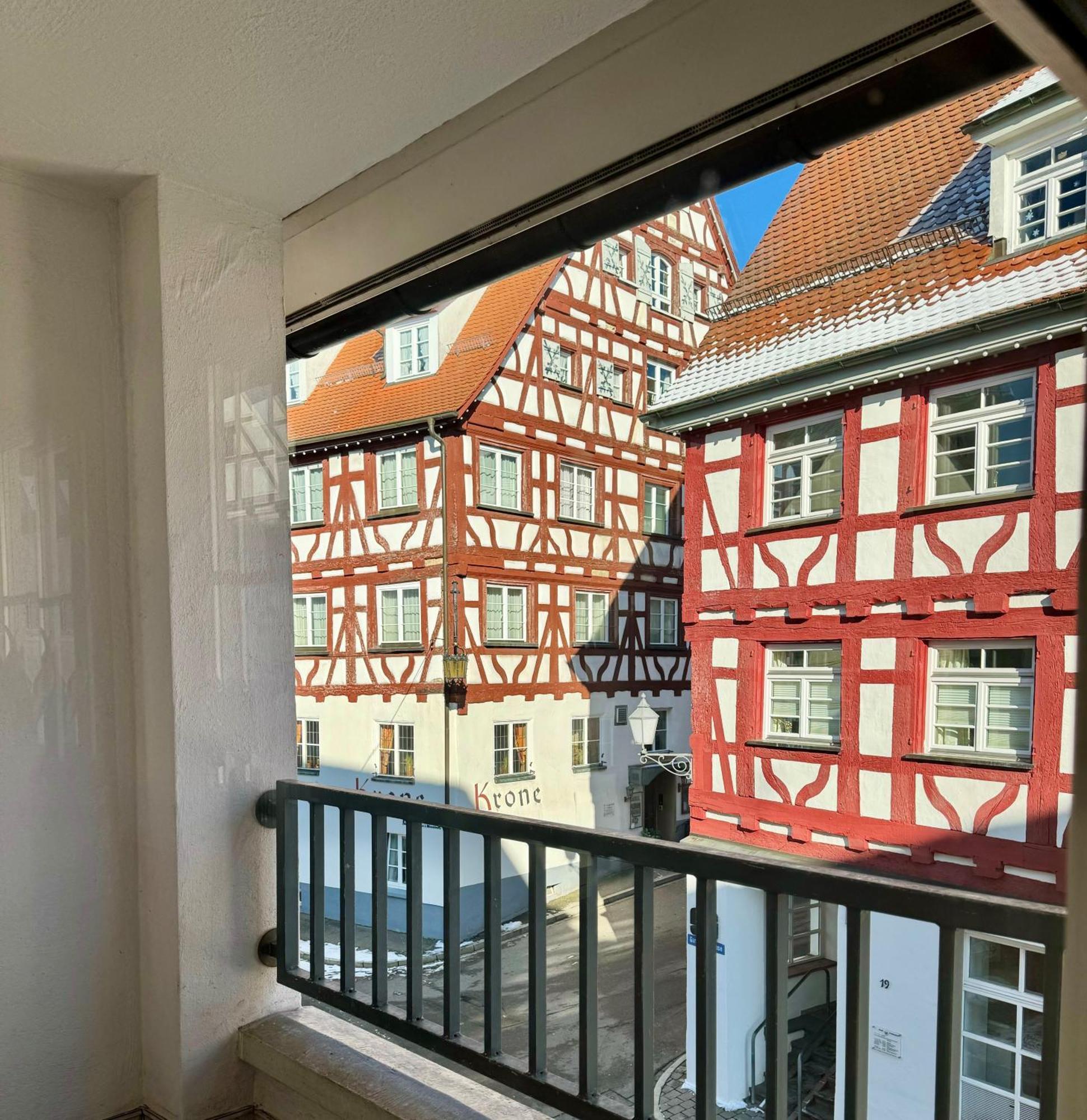 Traumhafte Wohnung Am Stadtbrunnen Der Altstadt Pfullendorf Exterior foto